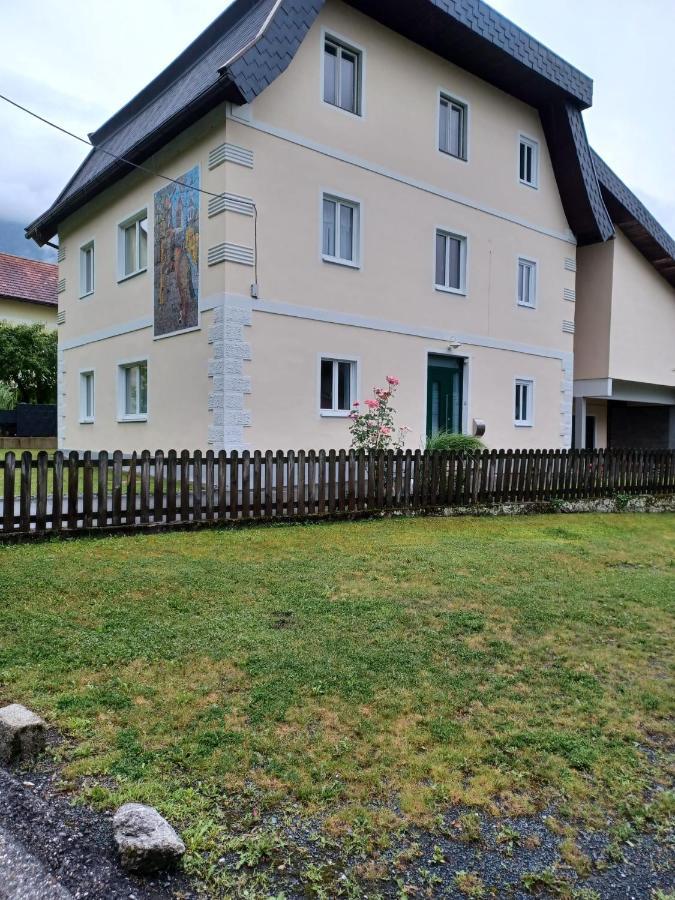 Ferienwohnung Gaensebluemchen Feistritz an der Gail Luaran gambar